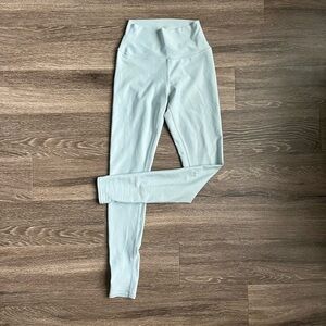 ALO women’s baby blue Leggings